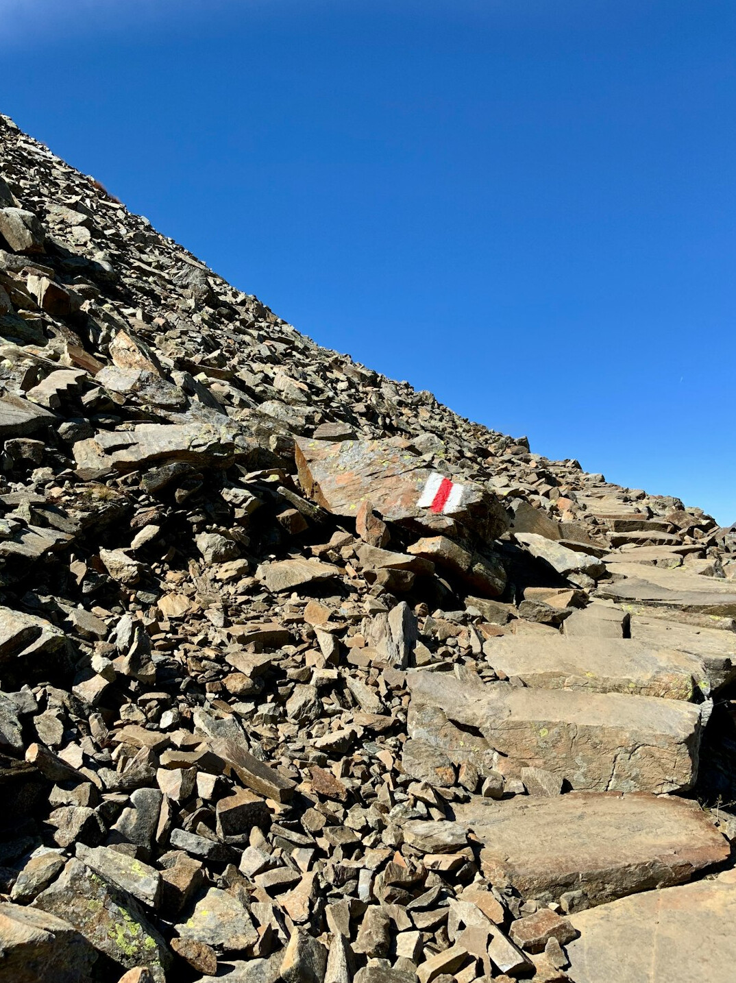 alps hiking trail